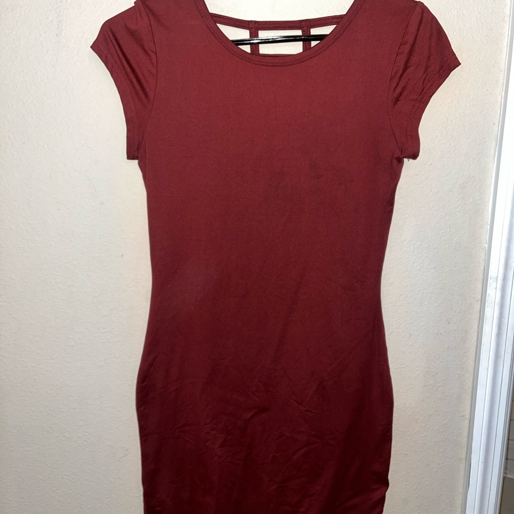 Hot Kiss maroon fitted dress